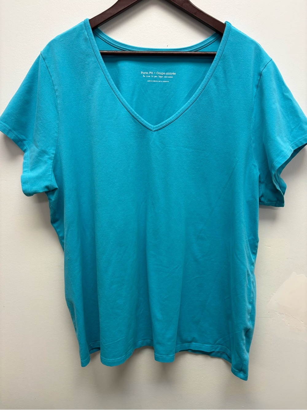 4 for $25 🩵 Penningtons Turquoise V-Neck T-Shirt 4X 🩵